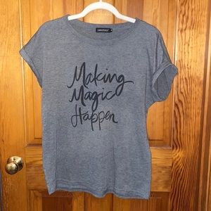 5/$25 🎆 EUC Disney-Themed Making Magic Happen Grey Tee Shirt, Size Medium